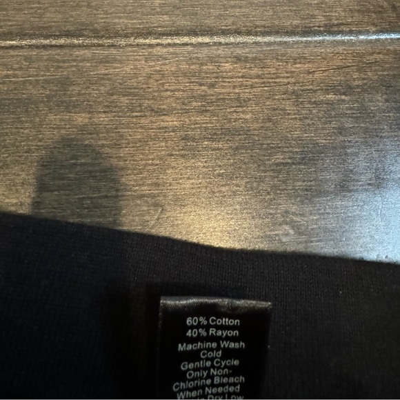 ❤️3/$30 Ann Taylor Black and White Skirt - Picture 8 of 8